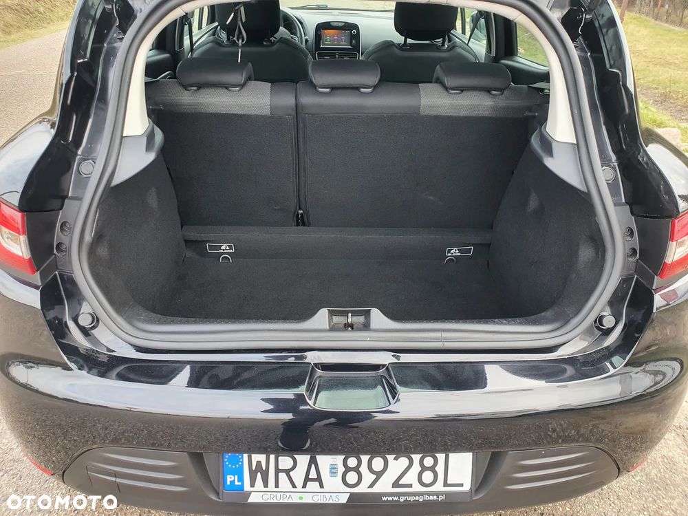 Renault Clio 1.2 16V 75 LIMITED - 20