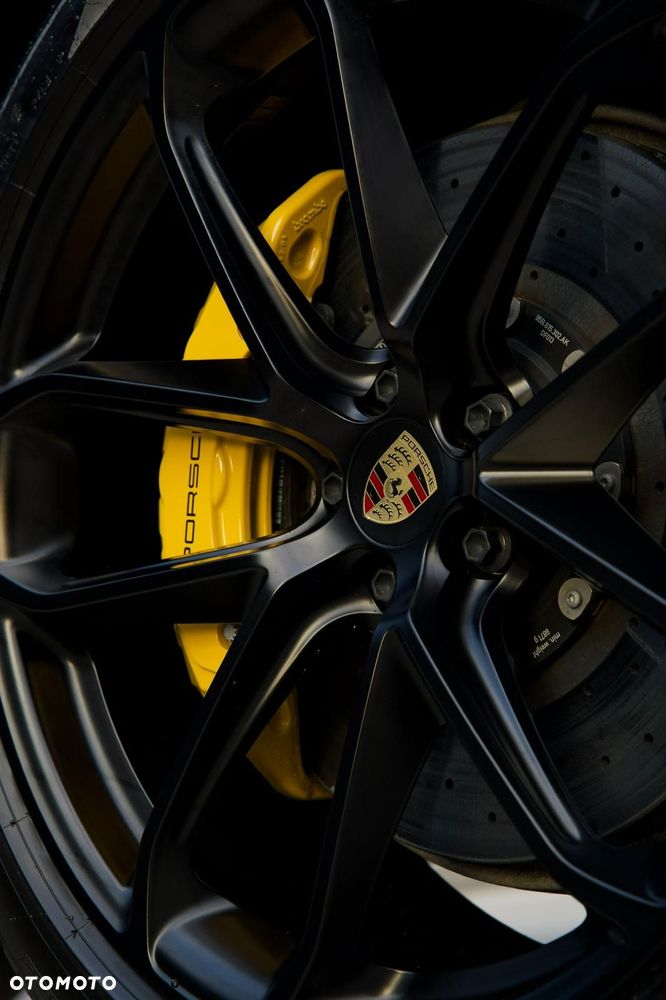 Porsche Macan GTS - 26