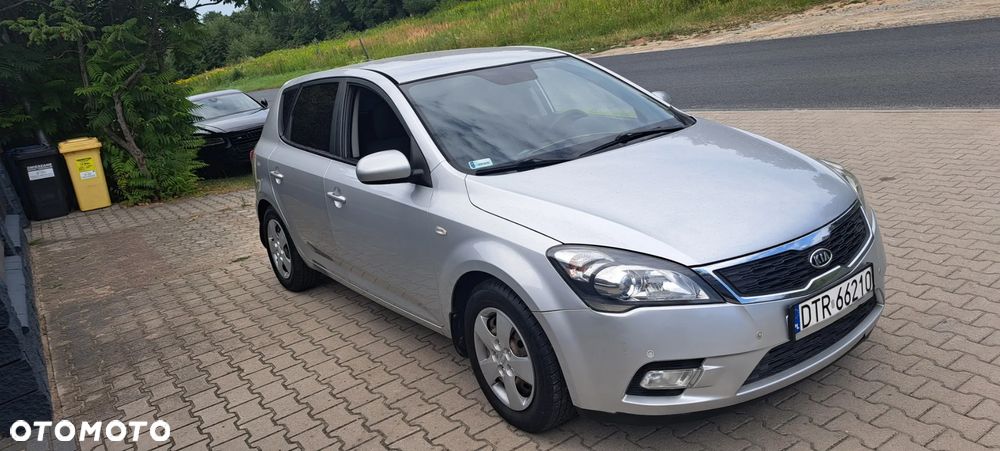Kia Ceed 1.4 Comfort + - 2
