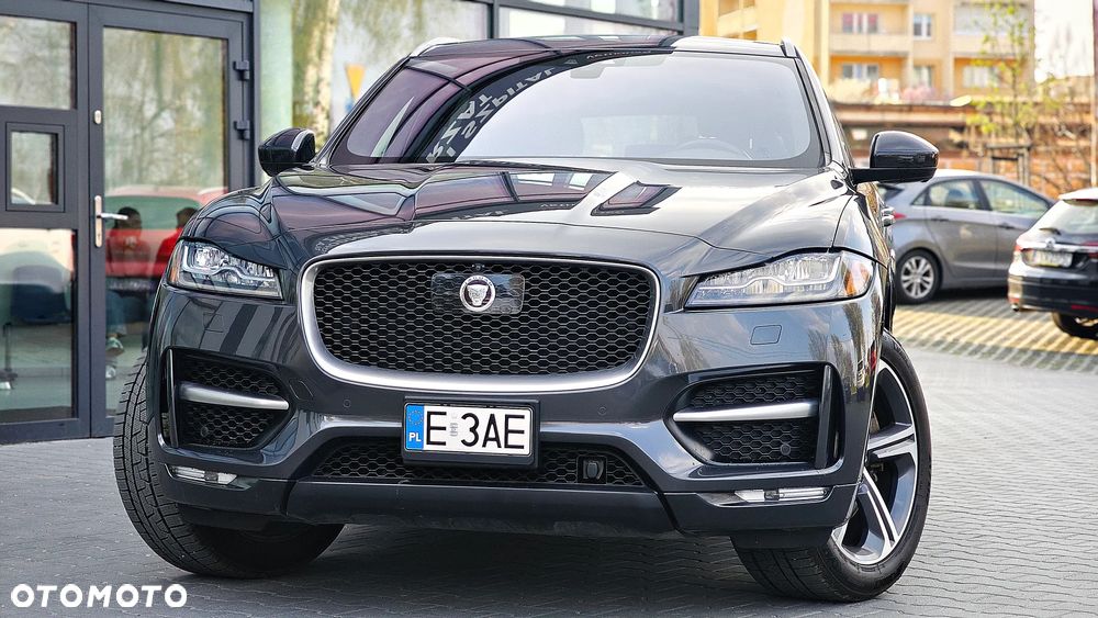 Jaguar F-Pace - 3