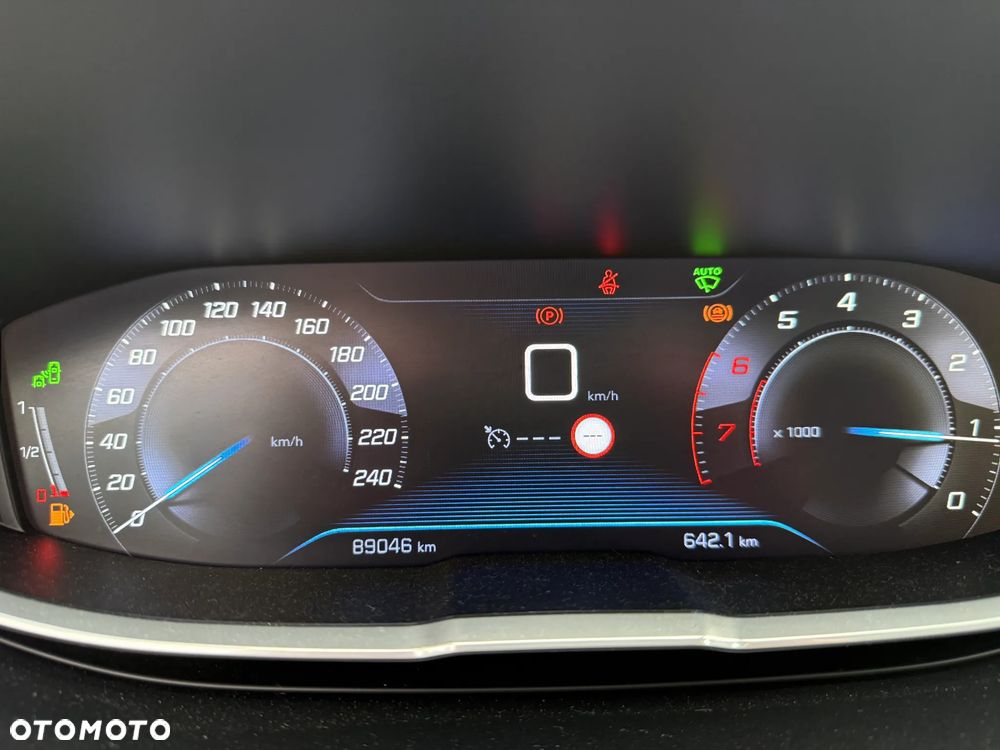 Peugeot 3008 PureTech 130 Stop & Start GPF Active - 22