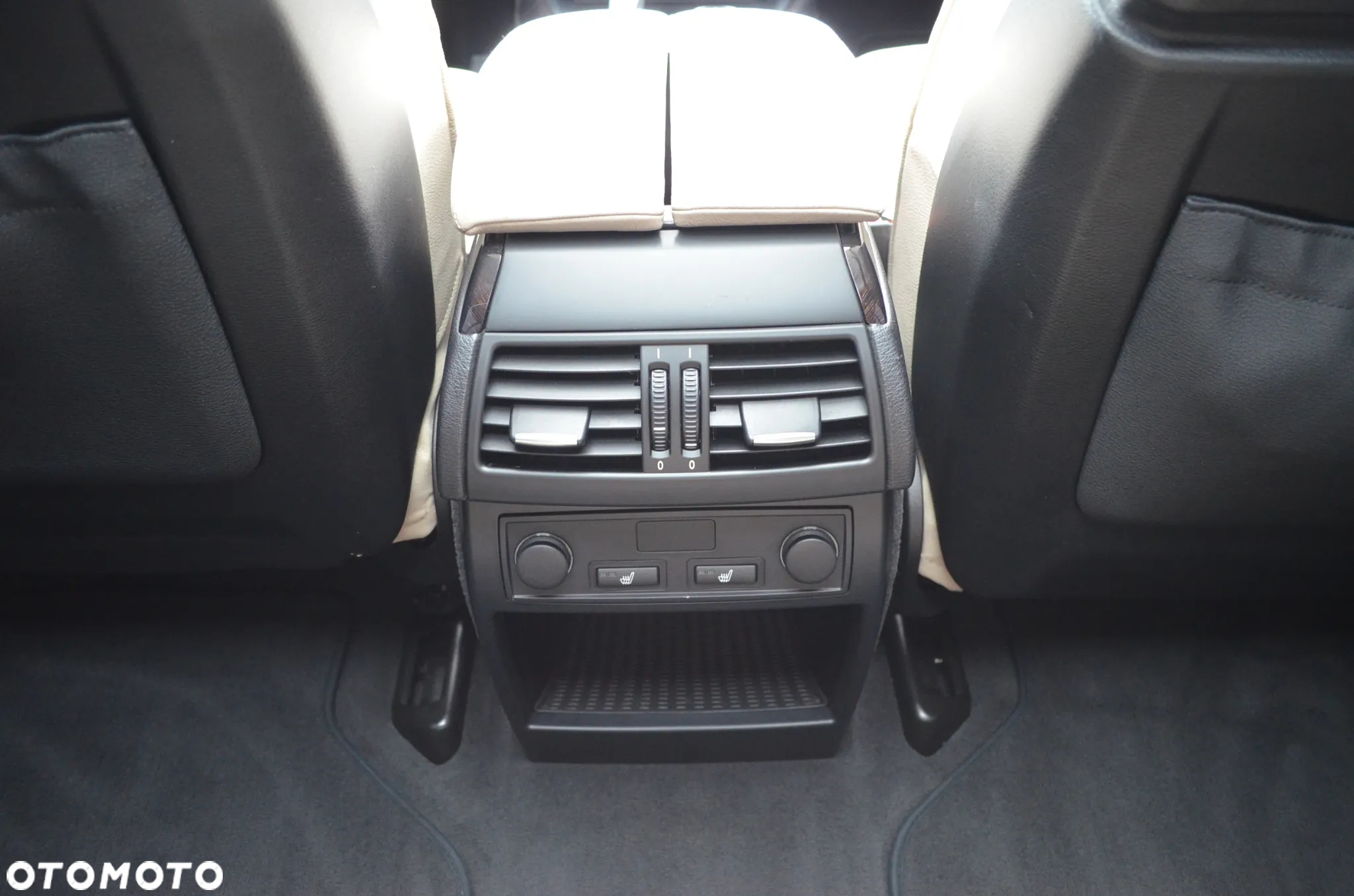 BMW X5 xDrive30d - 33