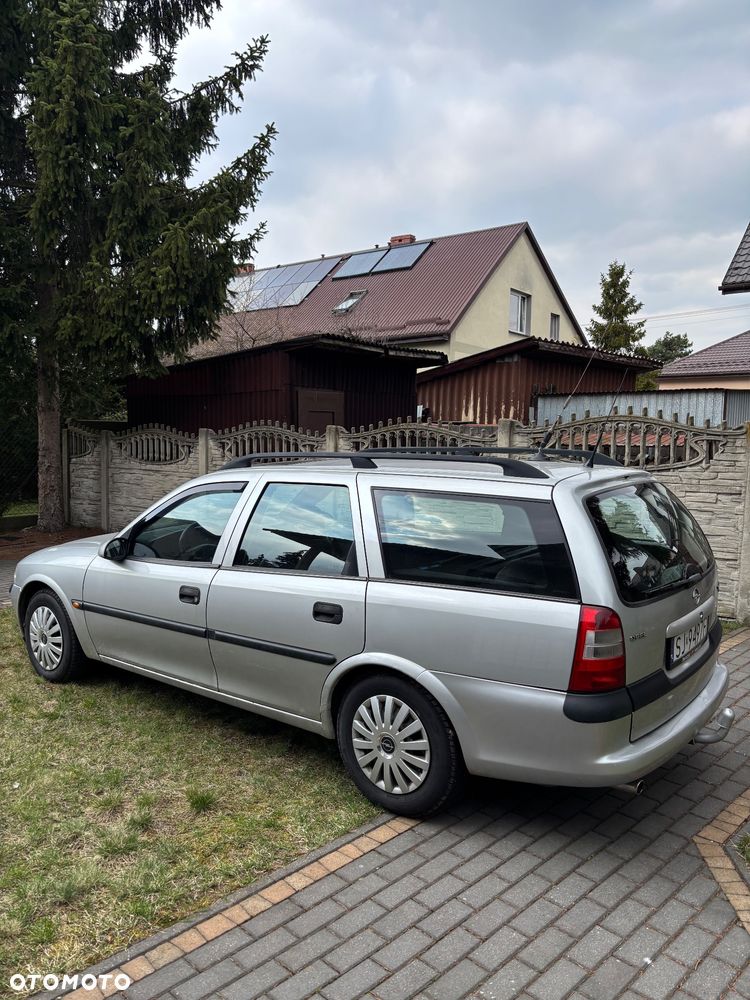 Opel Vectra 2.0 DI Komfort - 6