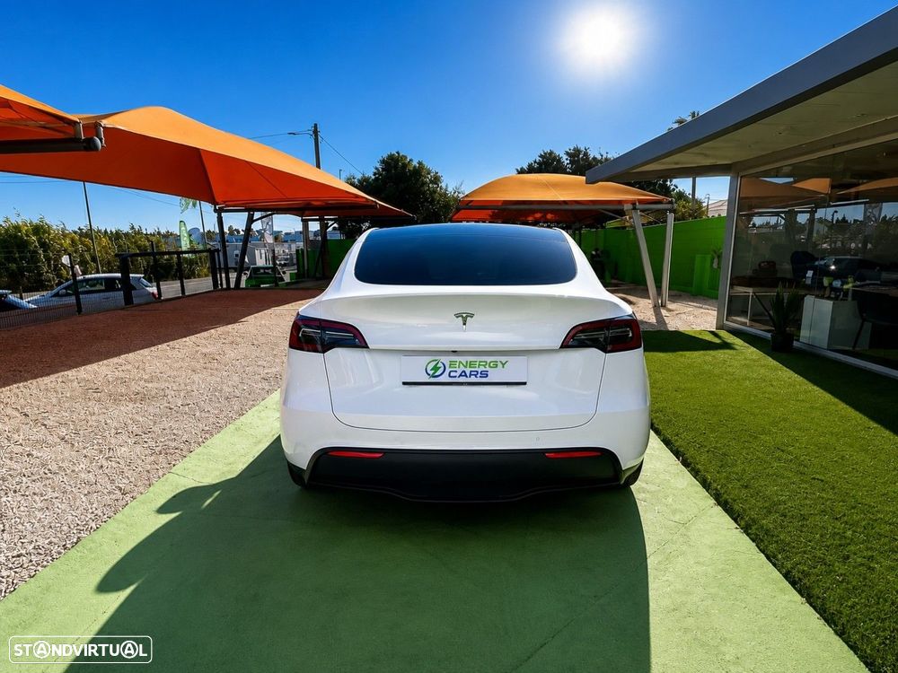Tesla Model Y Standard - 9