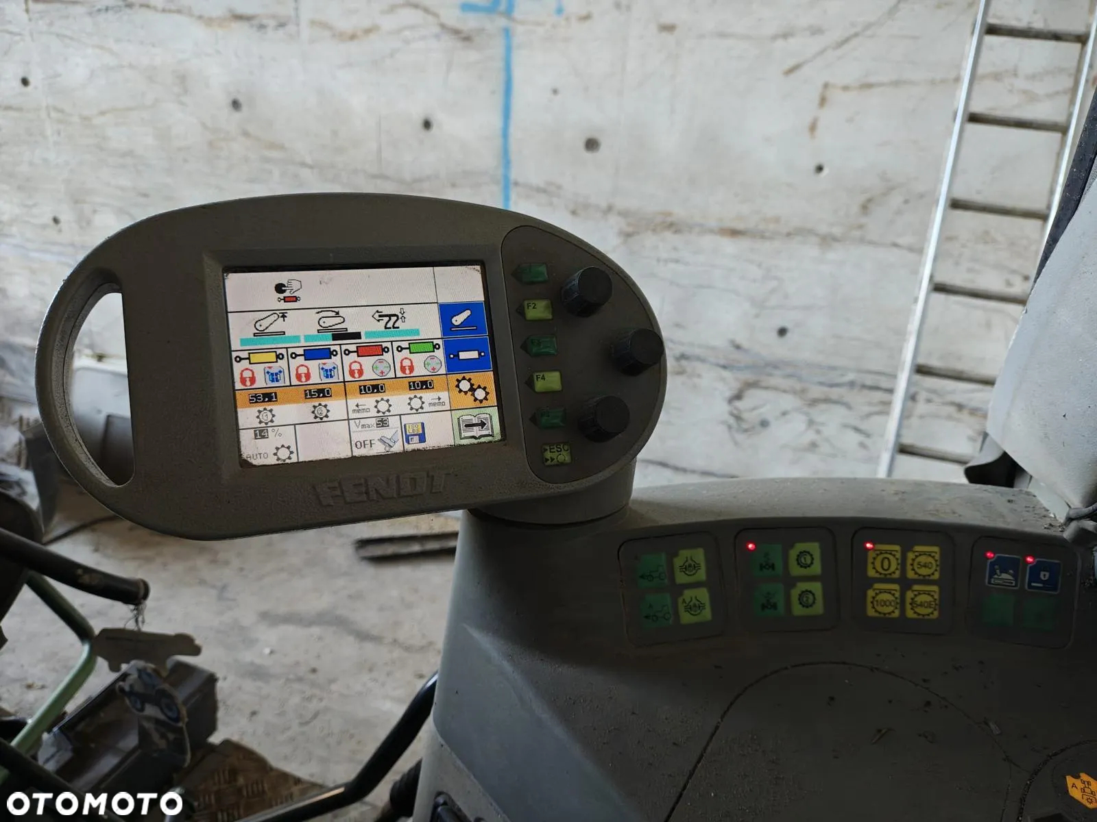 Fendt 716 Vario TMS - 40