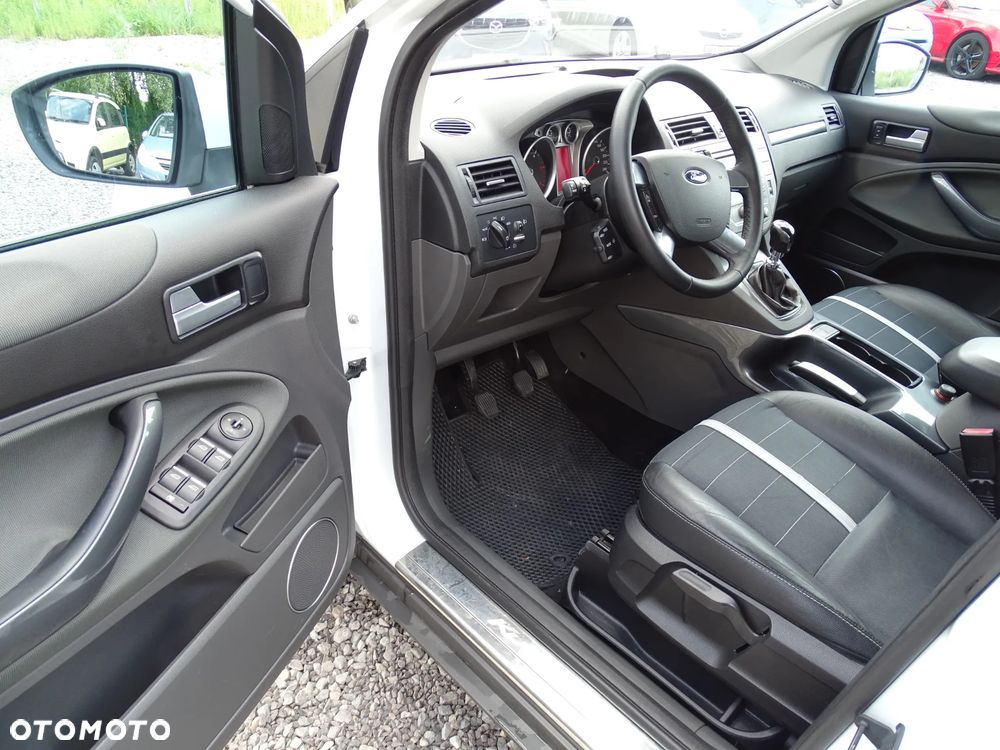 Ford Kuga 2.0 TDCi 4x4 White Magic - 24