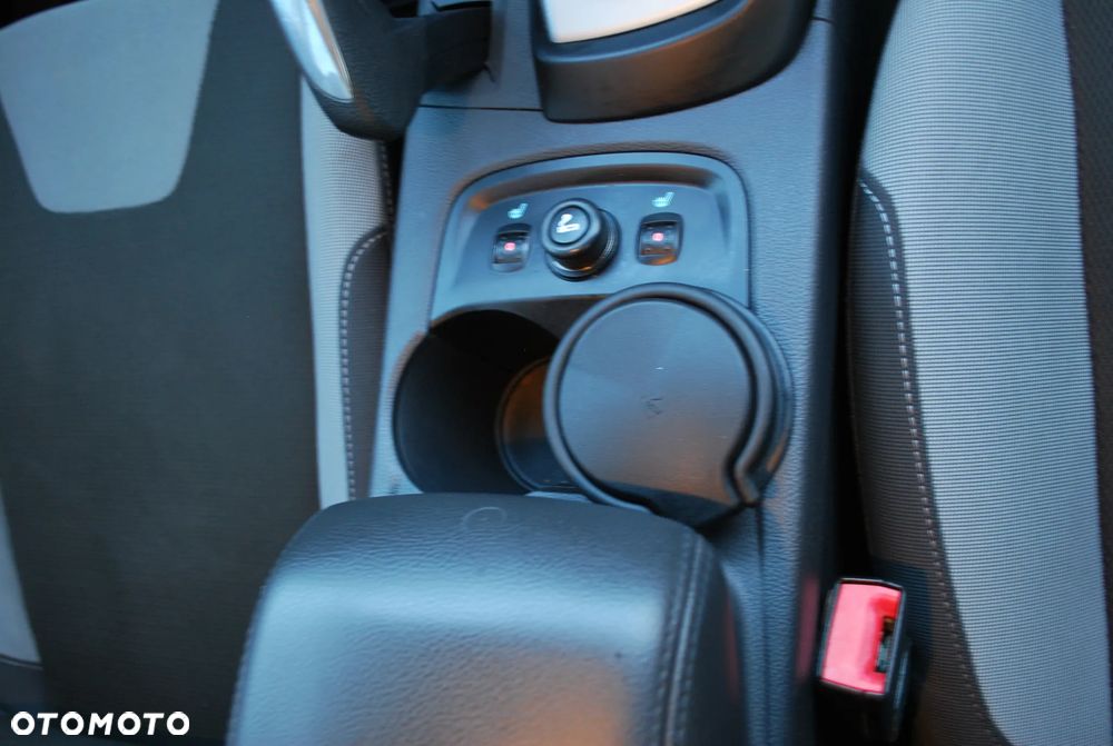 Ford Focus 2.0 TDCi Titanium - 25