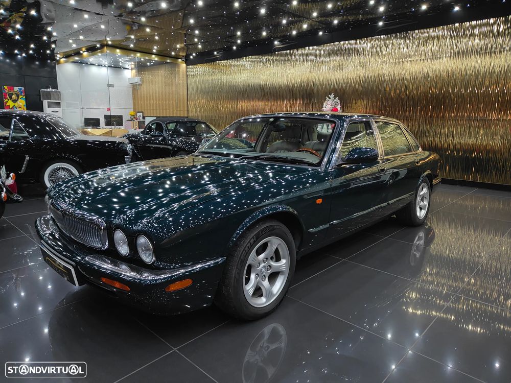 Jaguar XJ XJ8 3.2 Executive - 1