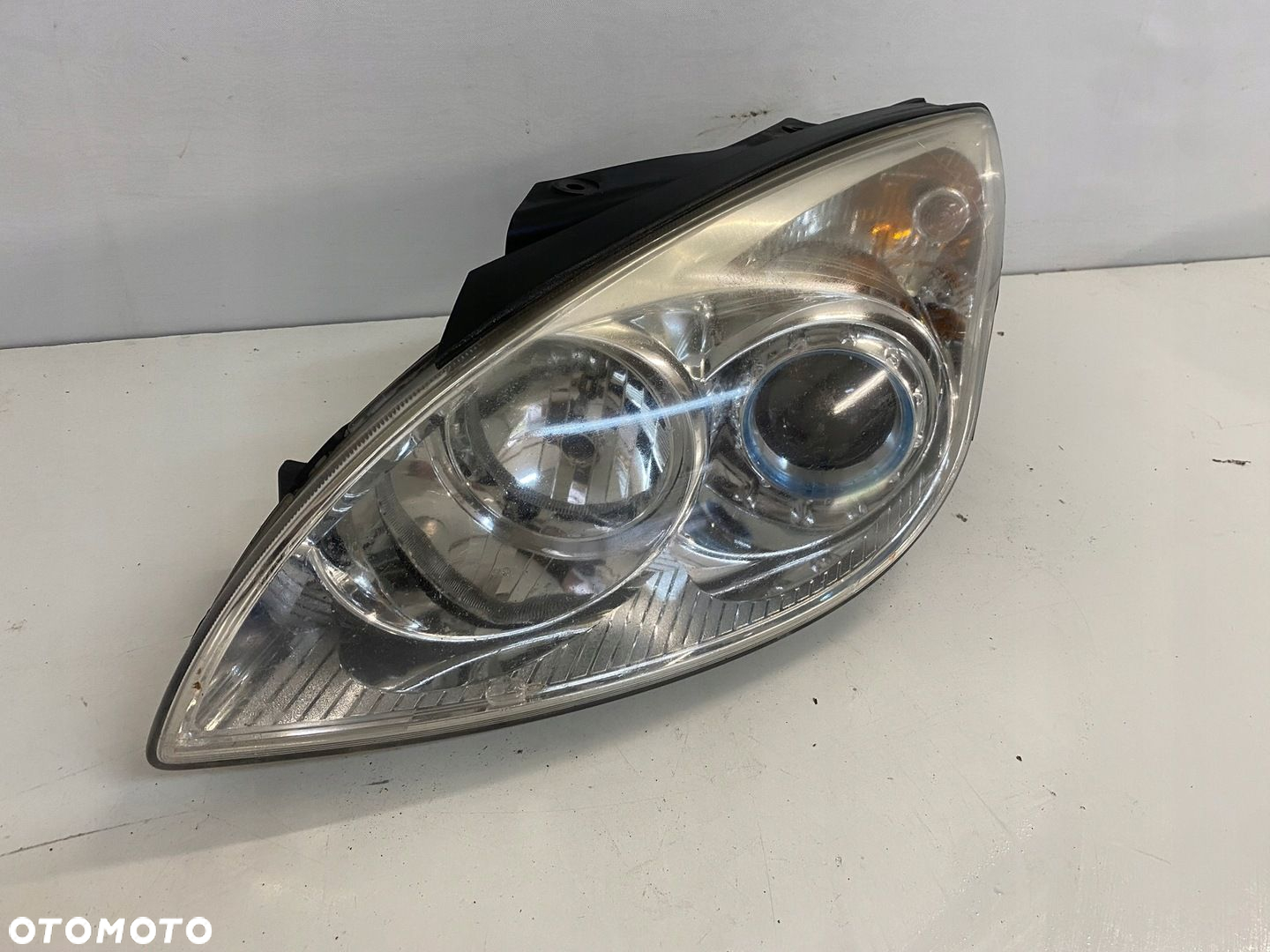 LAMPA LEWY PRZÓD LEWA PRZEDNIA HYUNDAI I30 CAŁA EU - 2