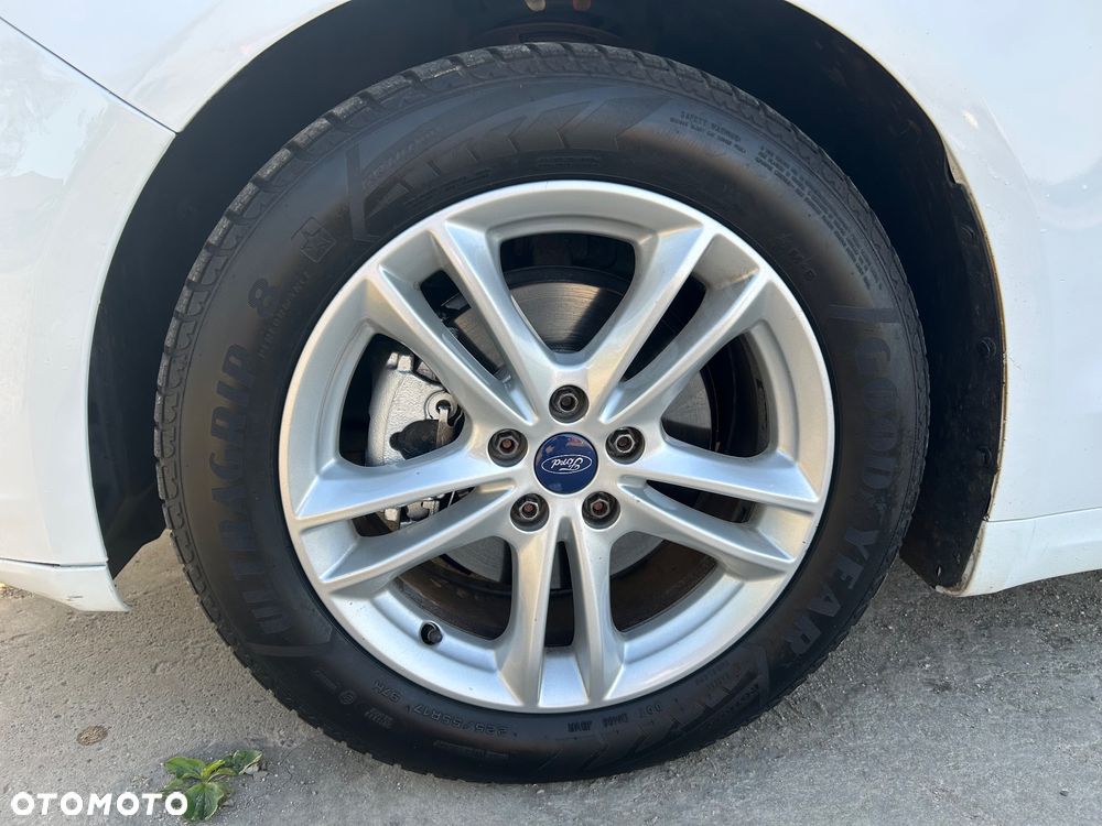 Ford Mondeo 2.0 TDCi Titanium PowerShift - 12