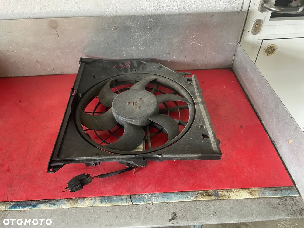 WENTYLATORY CHŁODNICY BMW E46 0130303937 - 3