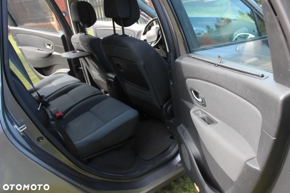 Renault Scenic 2.0 16V 140 CVT Dynamique - 15