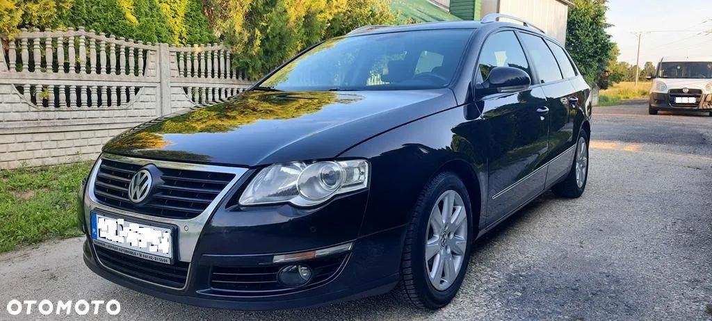 Volkswagen Passat 1.8 TSI Sportline - 1