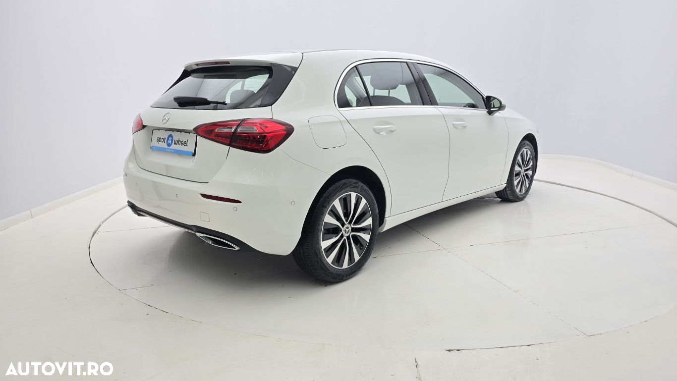 Mercedes-Benz A - 6