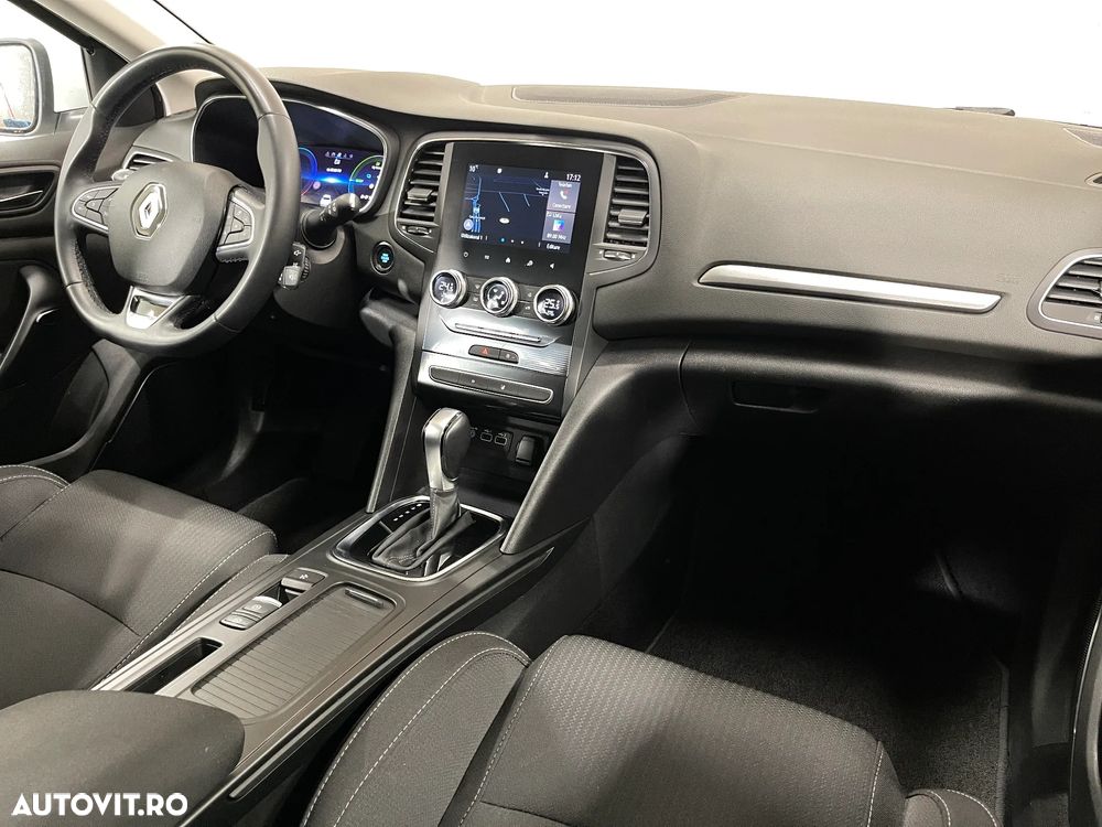 Renault Megane E-TECH 160 BUSINESS EDITION - 8
