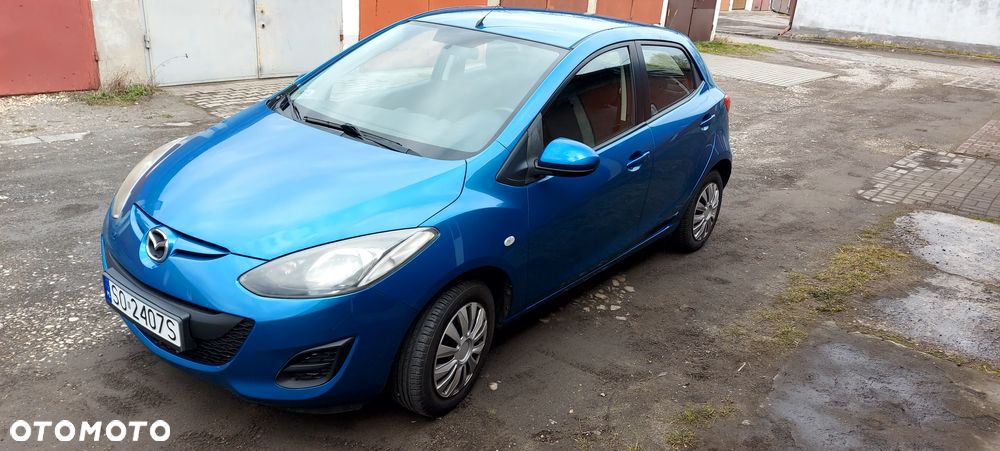 Mazda 2 - 6