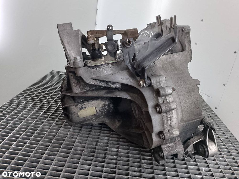 SKRZYNIA BIEGÓW MANUALNA FORD FOCUS II FL 9M5R-7002-UD 1.6 TDCI - 5