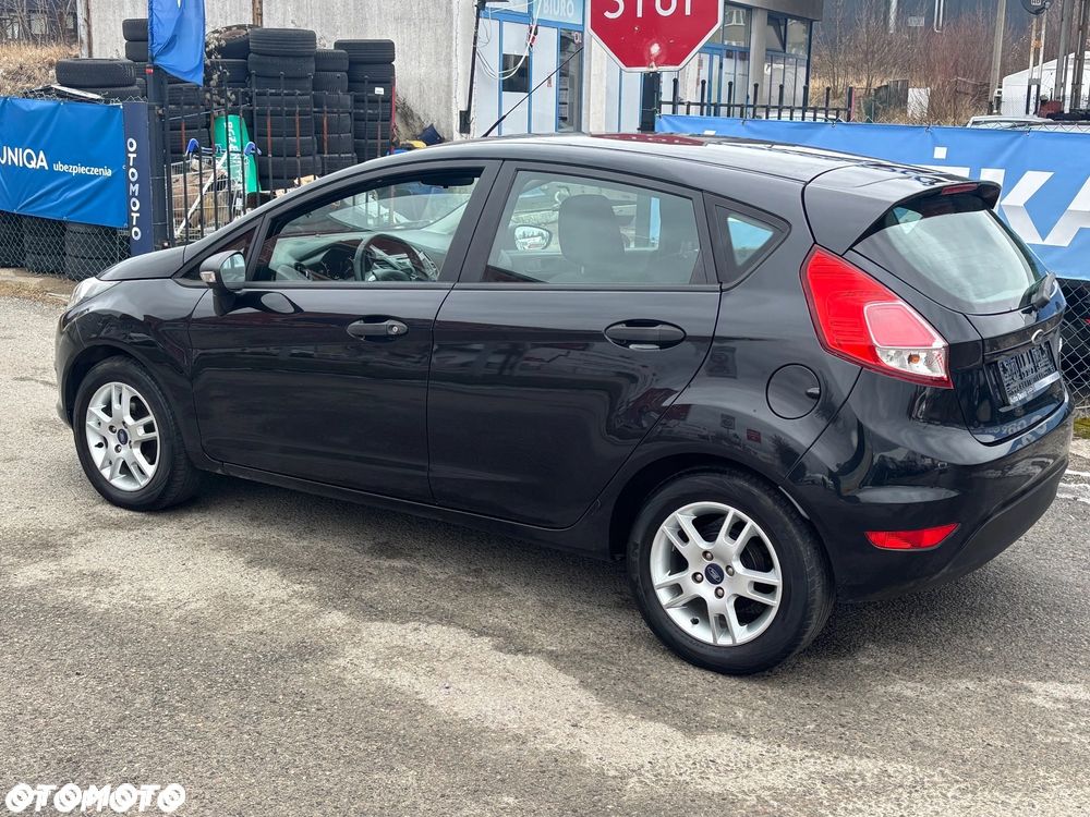 Ford Fiesta 1.25 Ambiente EU5 - 11