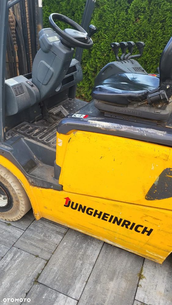Jungheinrich EFG 425K - 5