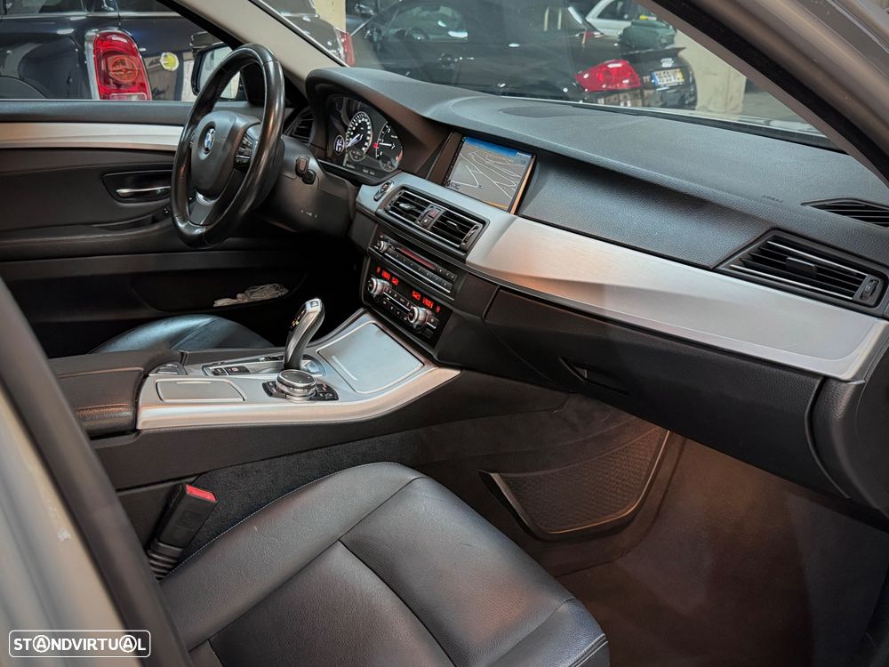 BMW 525 d Line Luxury Auto - 25