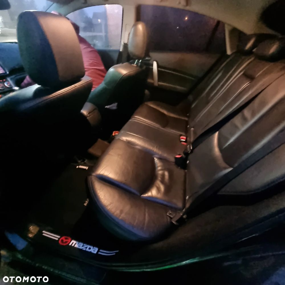 Mazda 6 2.0 CD Exclusive + - 9