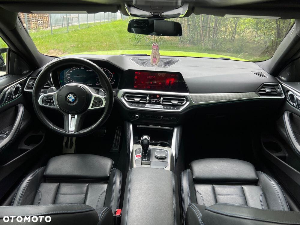 BMW Seria 4 M440i xDrive - 28