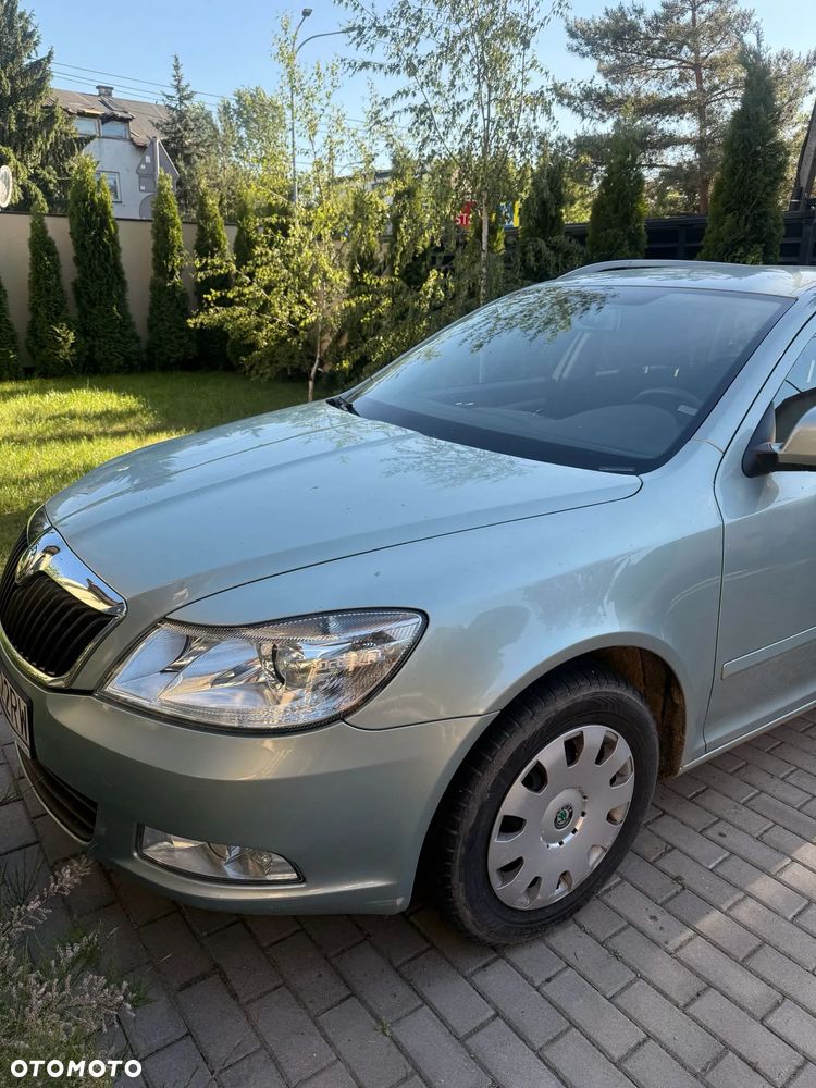 Skoda Octavia 1.4 TSI Ambiente - 4