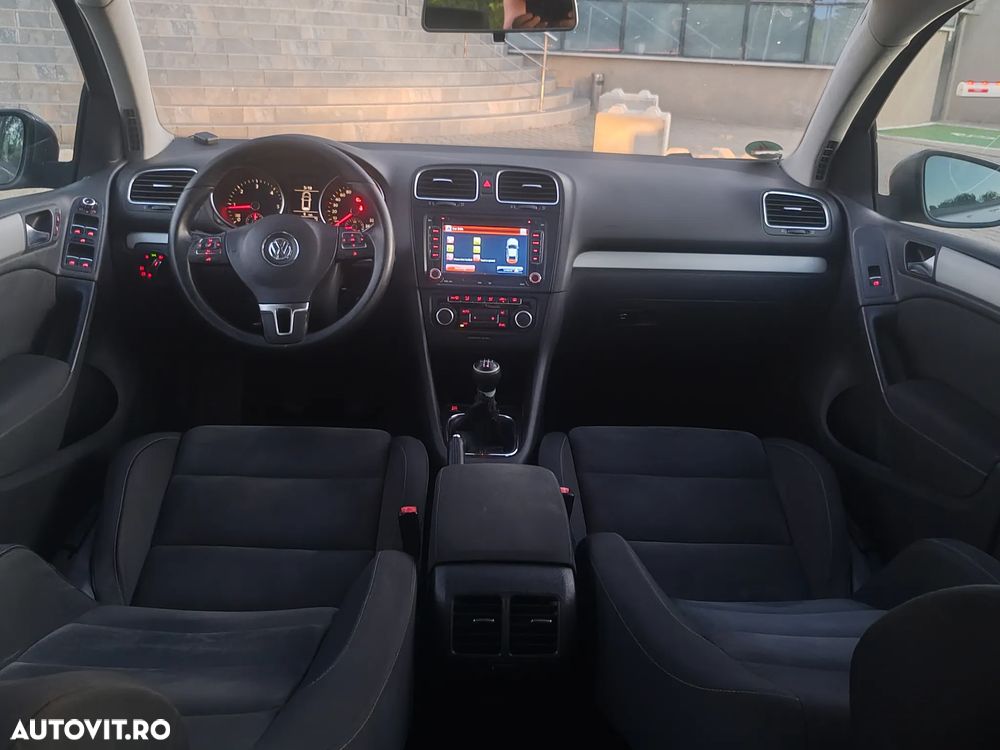Volkswagen Golf 2.0 TDI Highline - 10