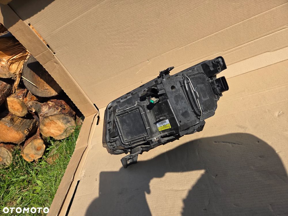 Lampa prawa przód przednia Audi Q5 Q-5 I Xenon 8R0941004AF 2008-2012 Reflektor prawy przód przedni Audi Q5 I 8R Xenon - 7
