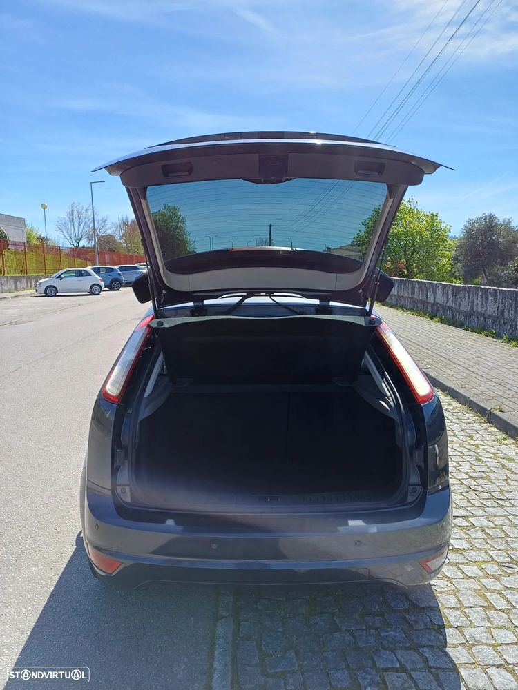 Ford Focus 1.6 TDCi Titanium - 8