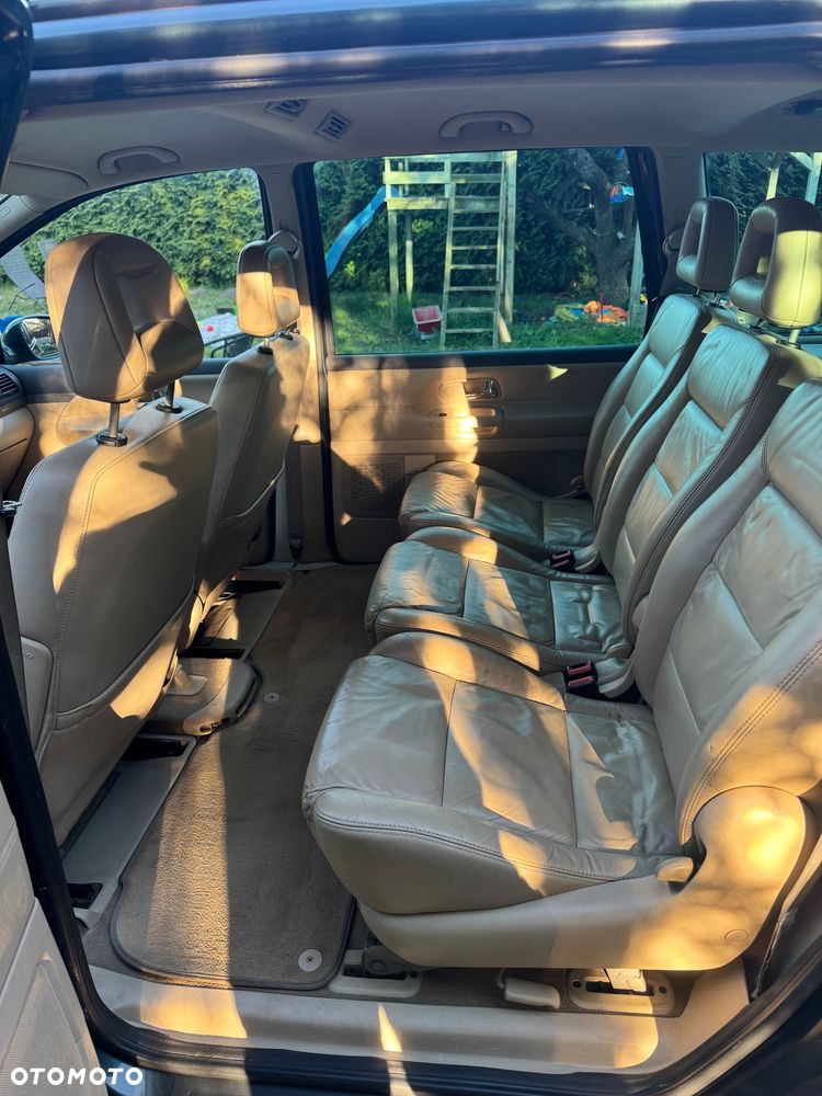 Volkswagen Sharan - 8