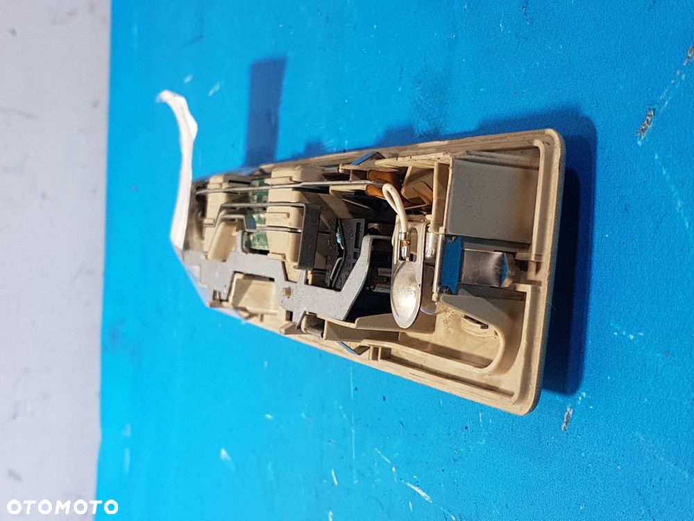 AUDI A6 C5 LAMPKA PODSUFITKI PRZÓD - 3