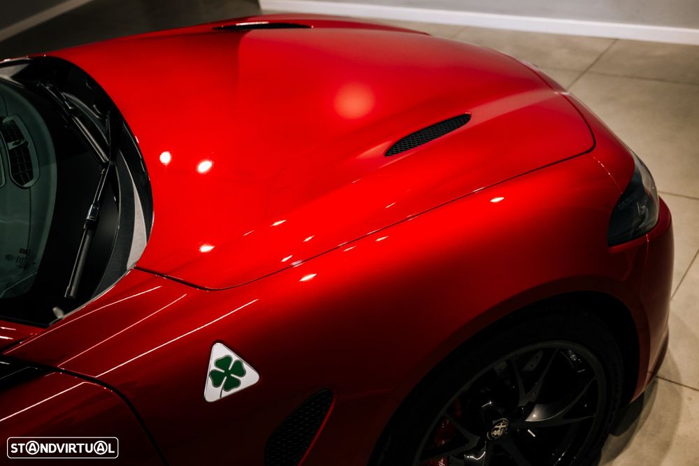 Alfa Romeo Giulia 2.9 Bi-Turbo Quadrifoglio AT8 - 9