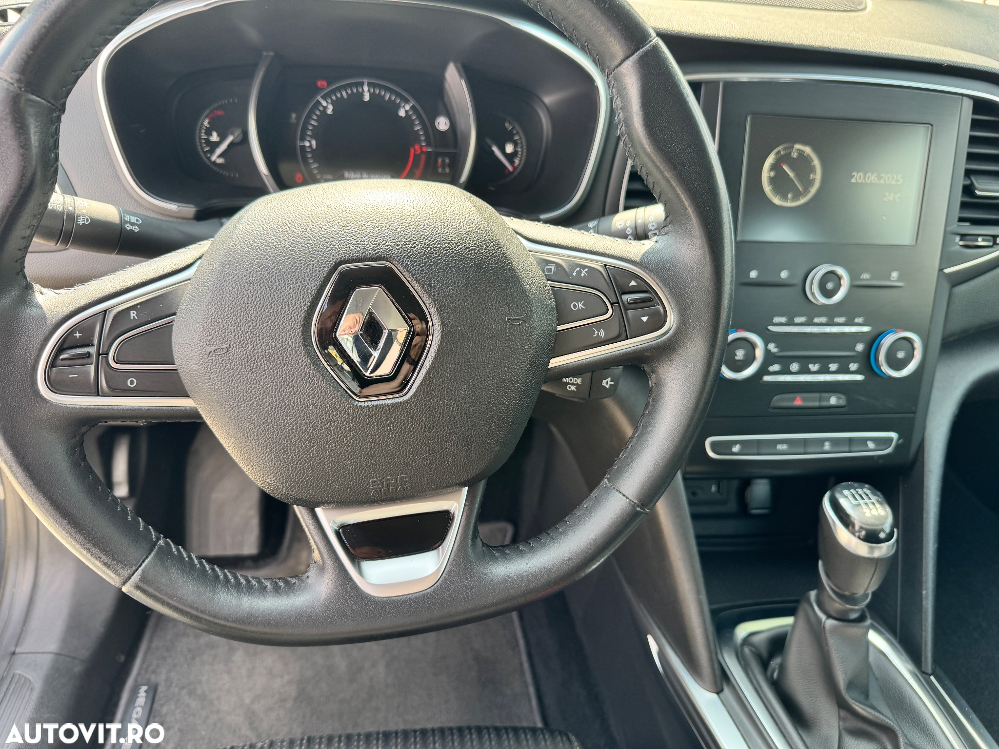 Renault Megane Blue dCi 116 Intens - 16