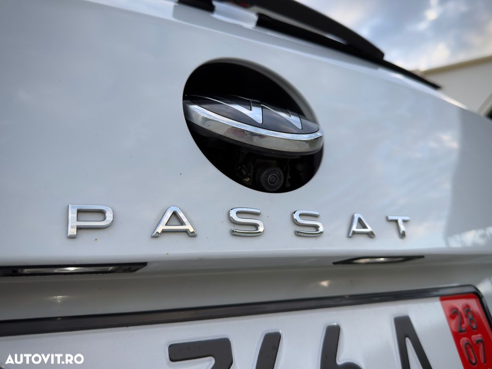 Volkswagen Passat 2.0 TDI DSG Business - 38