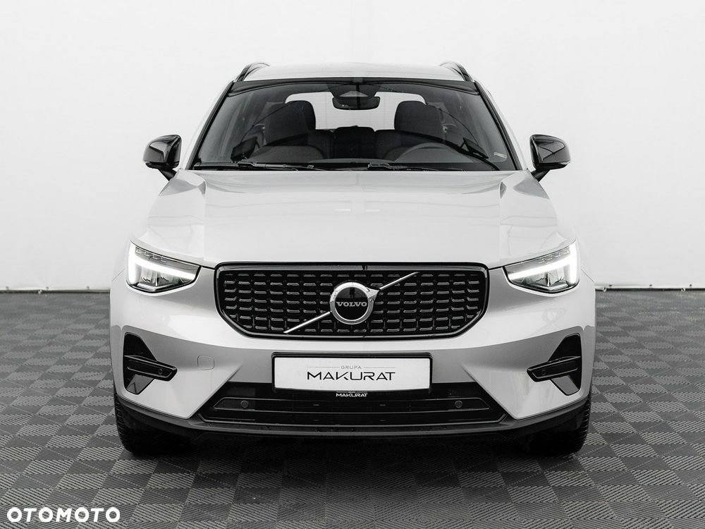 Volvo XC 40 B3 Plus Dark - 8