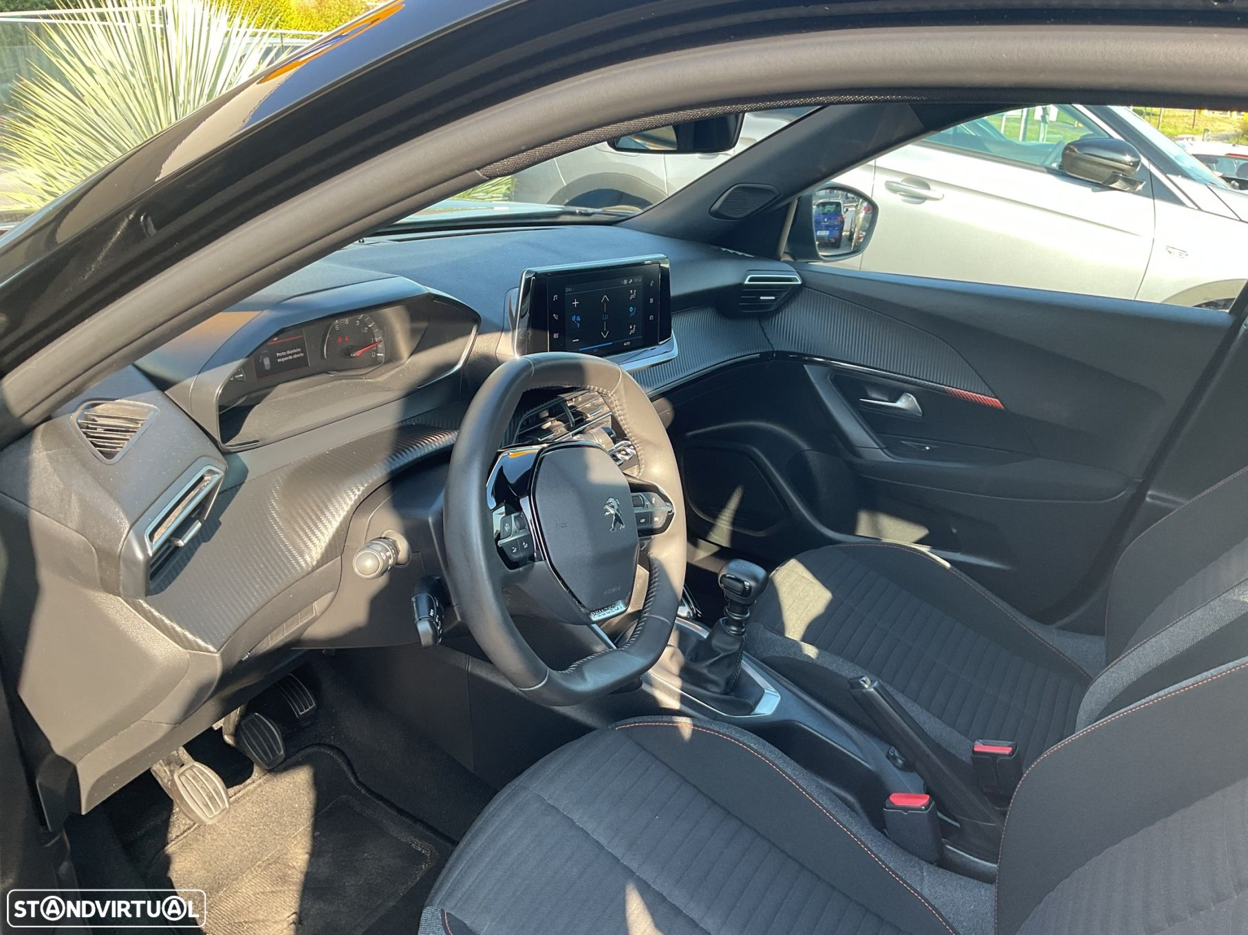Peugeot 2008 1.2 PureTech Active Pack - 22