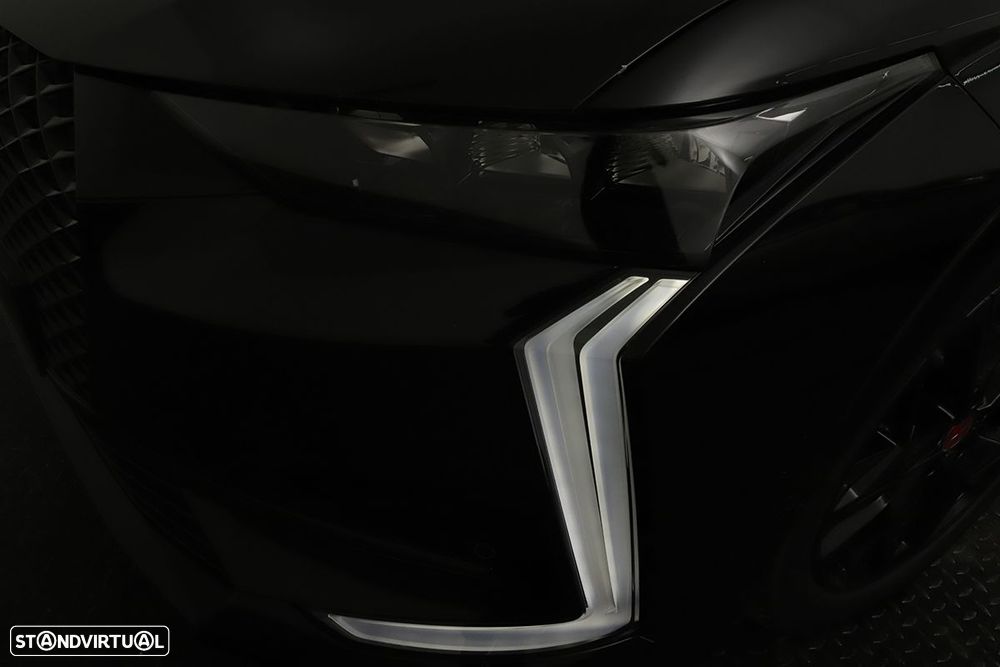 DS DS4 4 1.2 PureTech Performance Line EAT8 - 6