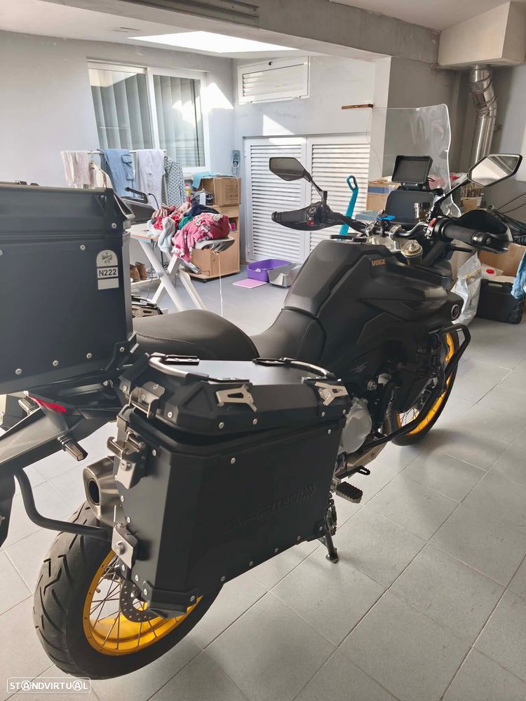 Voge 900DSX - 8
