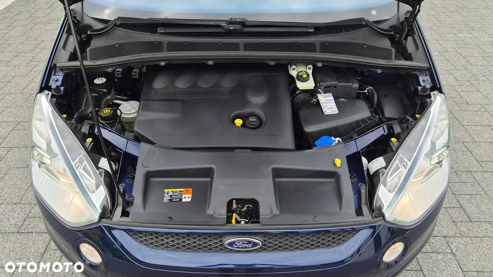 Ford S-Max 2.0 TDCi DPF Titanium - 37