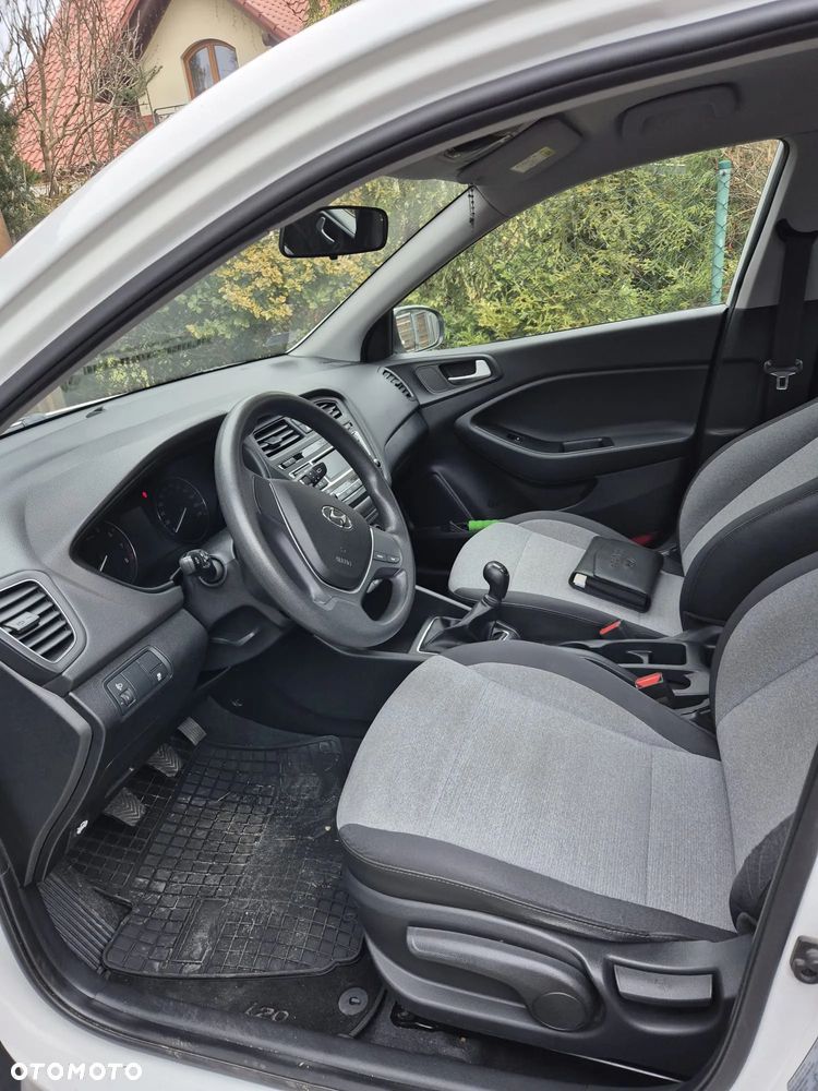 Hyundai i20 1.2 Classic Plus - 8
