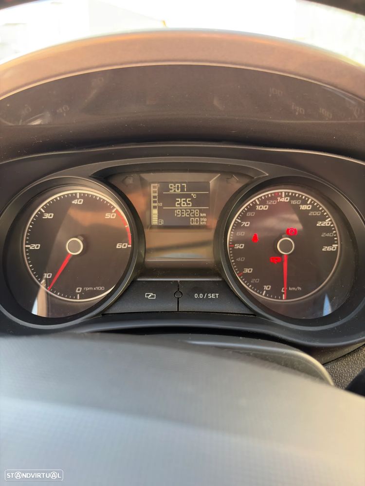 SEAT Ibiza 1.6 TDI FR - 8