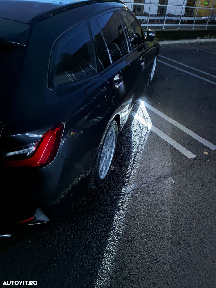 BMW Seria 3 320d xDrive Aut. - 17
