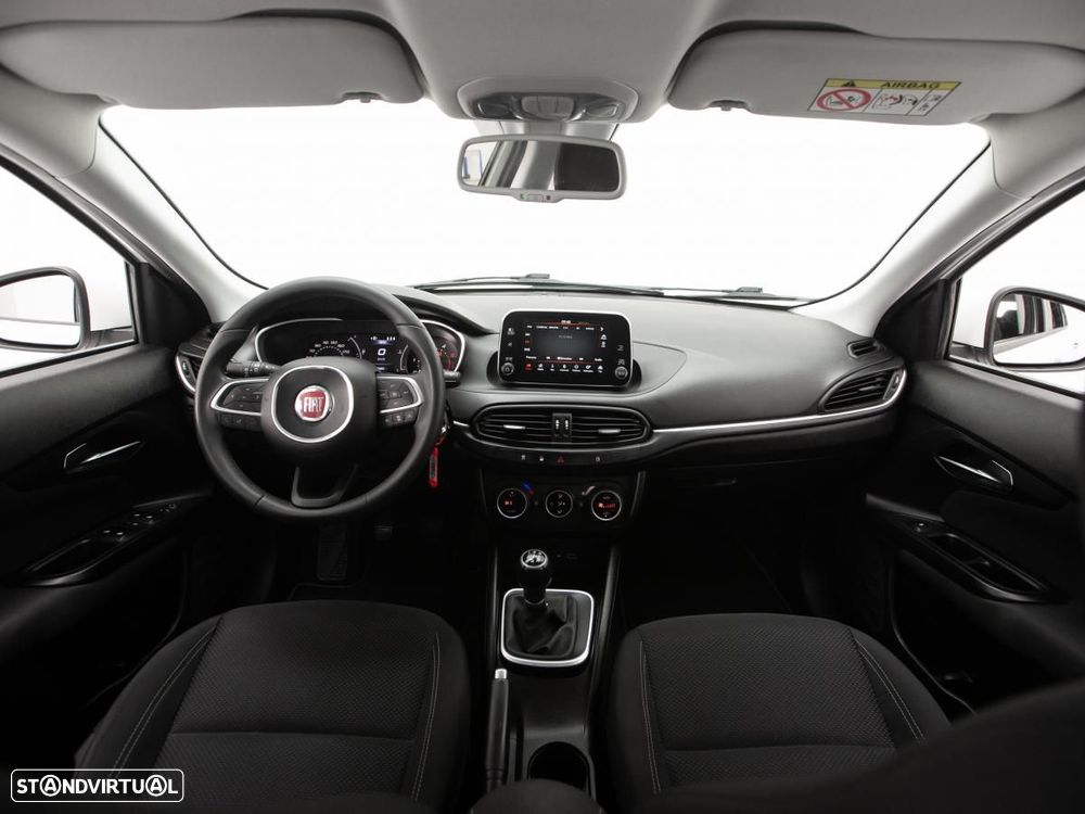 Fiat Tipo Station Wagon 1.3 M-Jet Lounge - 6