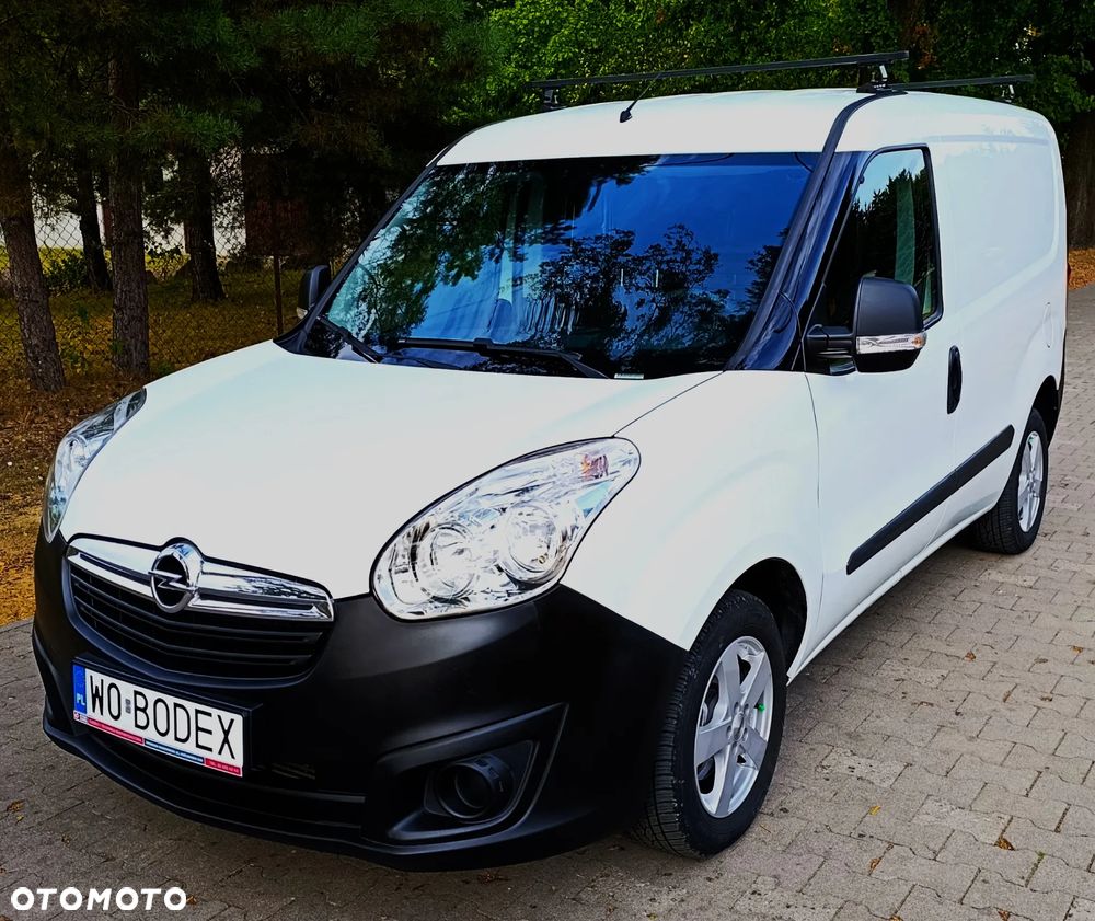 Opel combo - 1