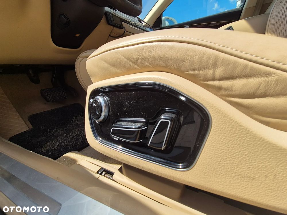 Audi A8 3.0 TFSI L Quattro - 23