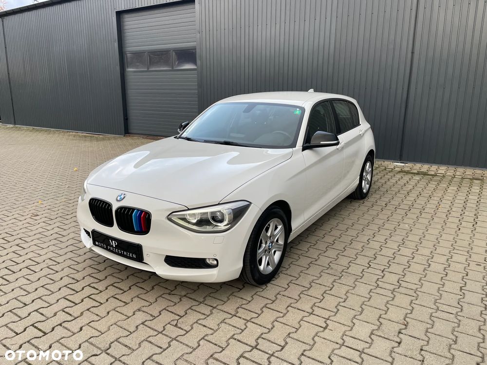 BMW Seria 1 116i - 27