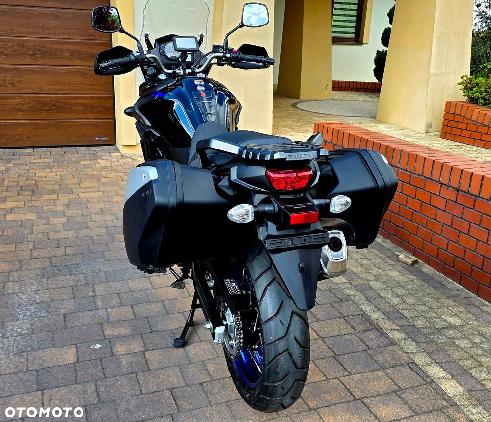 Suzuki V-STROM - 4