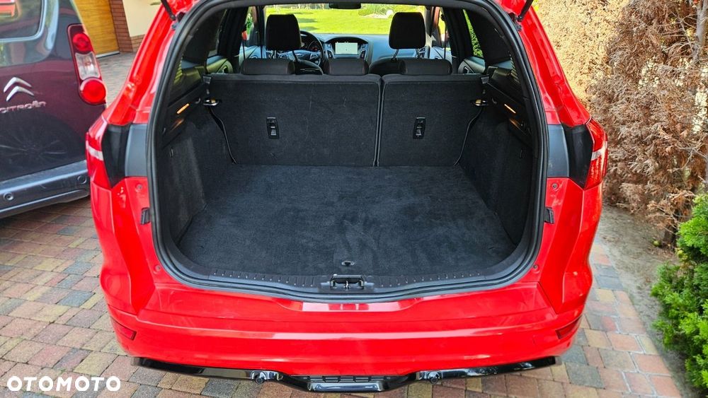 Ford Focus Turnier 1.0 EcoBoost Start-Stopp-System ST-LINE - 19