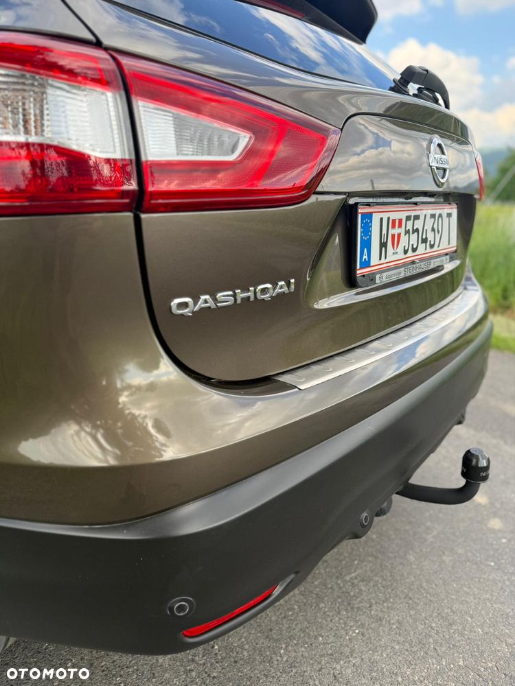 Nissan Qashqai 1.6 dCi Xtronic TEKNA+ - 10